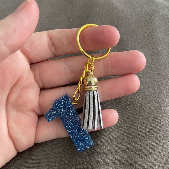 Handmade Number "1" Keychain - Picture 2 of 6